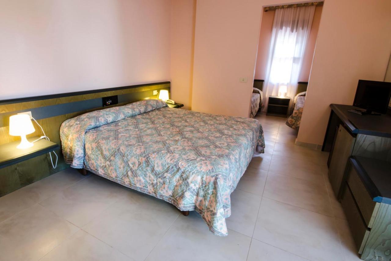 Hotel Torre Del Sole Tarquinia Zewnętrze zdjęcie