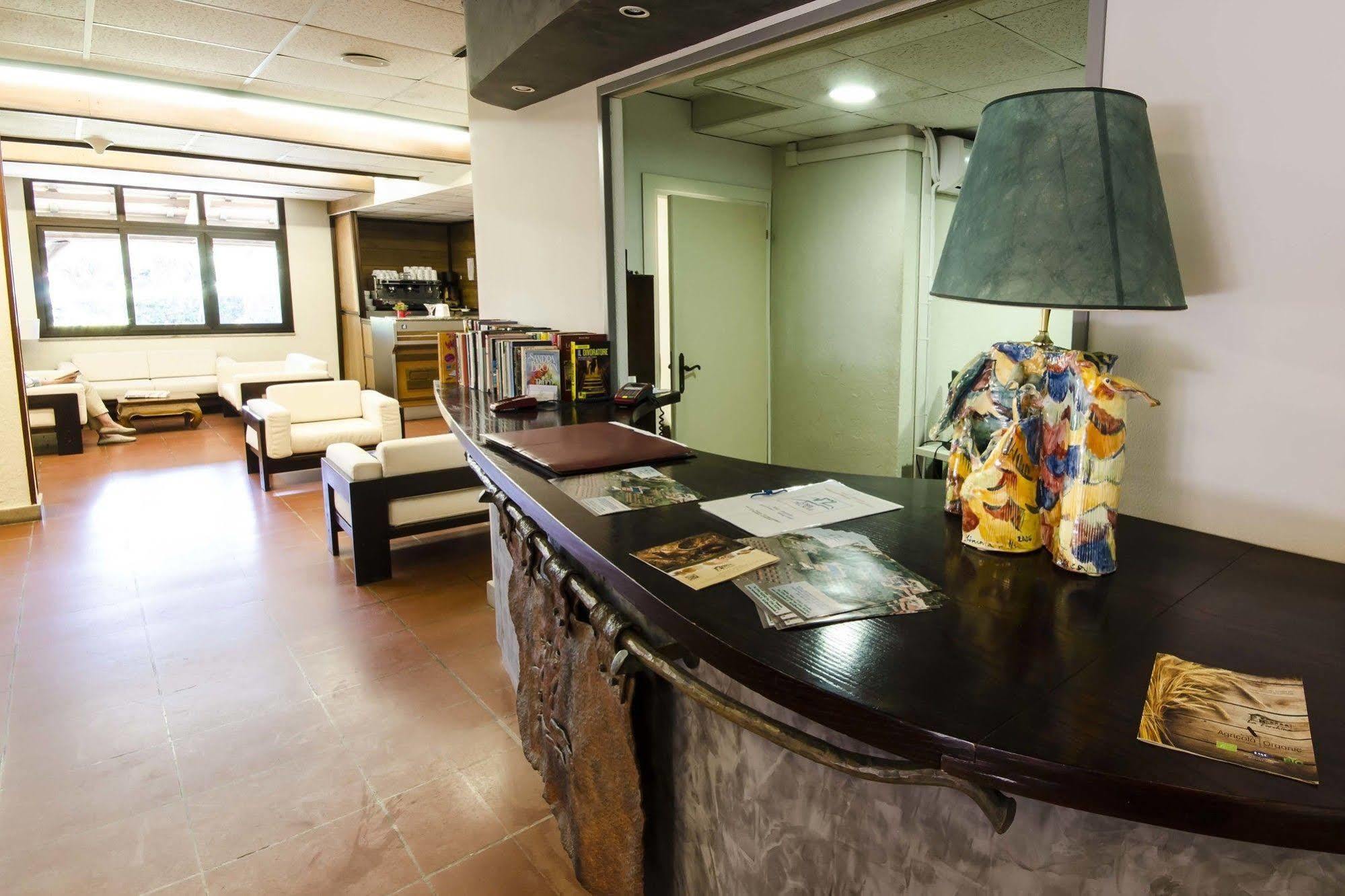 Hotel Torre Del Sole Tarquinia Zewnętrze zdjęcie